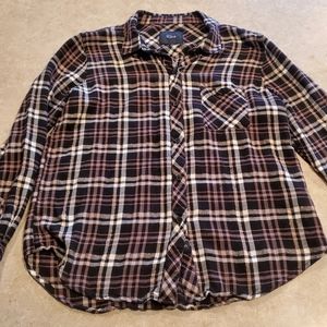 Rails button down